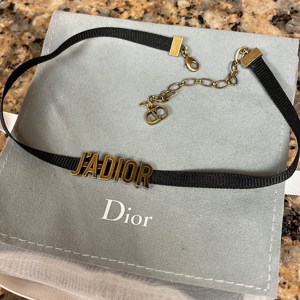 Dior choker necklace